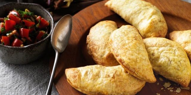 Chili beef empanadas