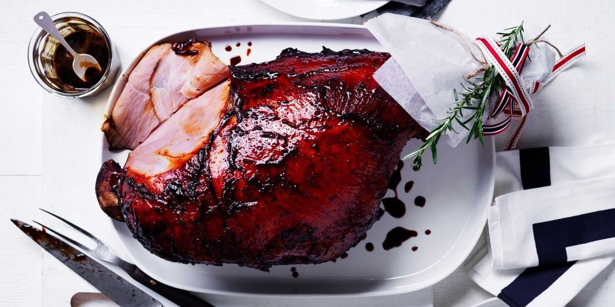 Glazed Christmas Ham